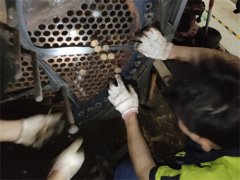 中央空調(diào)冷水機(jī)組管道破裂，永安昌盛專業(yè)維修上門服務(wù)